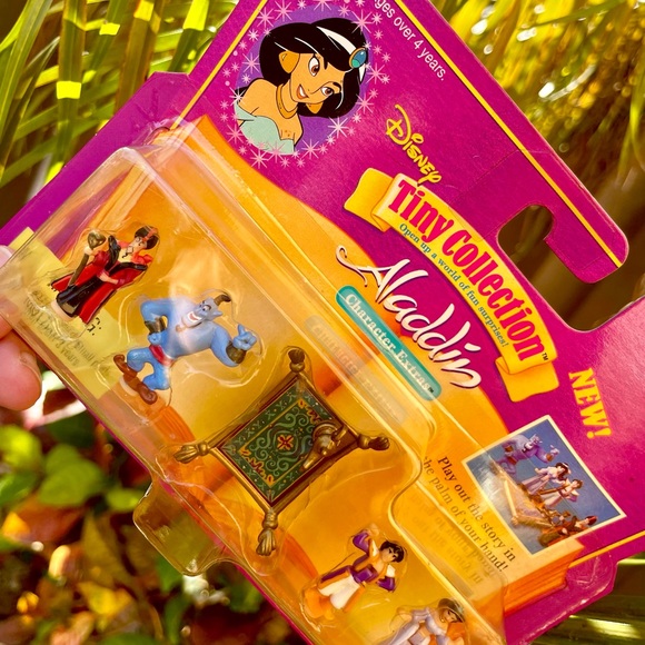 1996 Aladdin / Mickey & Friends Polly pocket - Picture 2 of 5